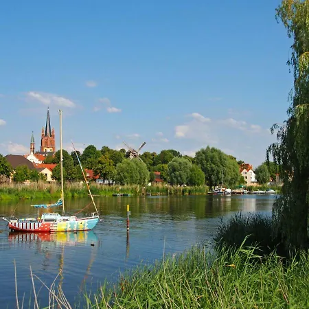 아파트 Penthouse-wohnung Am Yachthafen Werder/havel